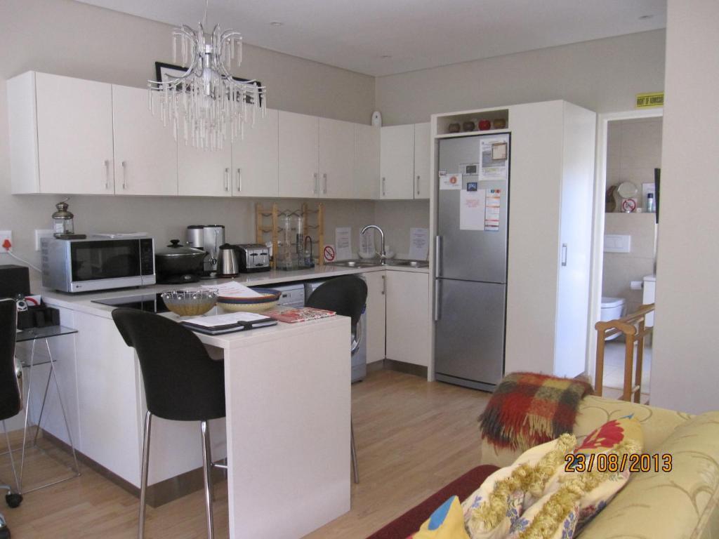 Navona Constantia Guest Cottage Κέιπ Τάουν Εξωτερικό φωτογραφία